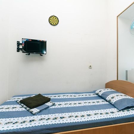 Small Room Near Independence Square 키예프 외부 사진